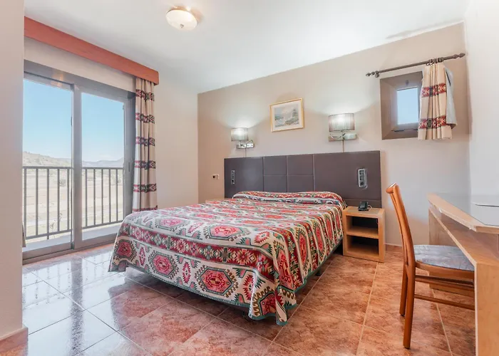 Hotel Mora