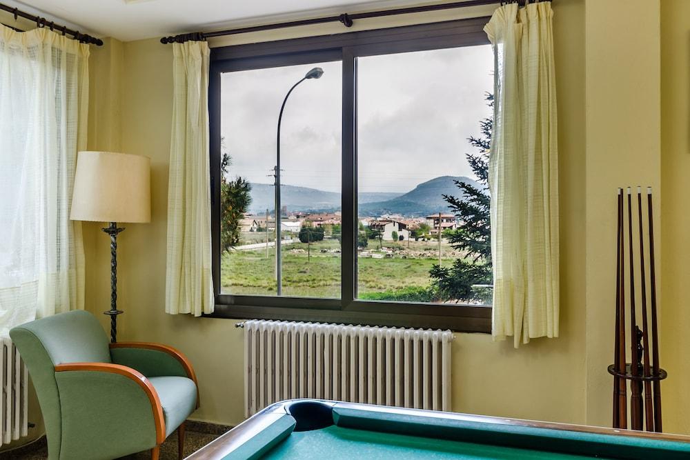 Hotel Mora